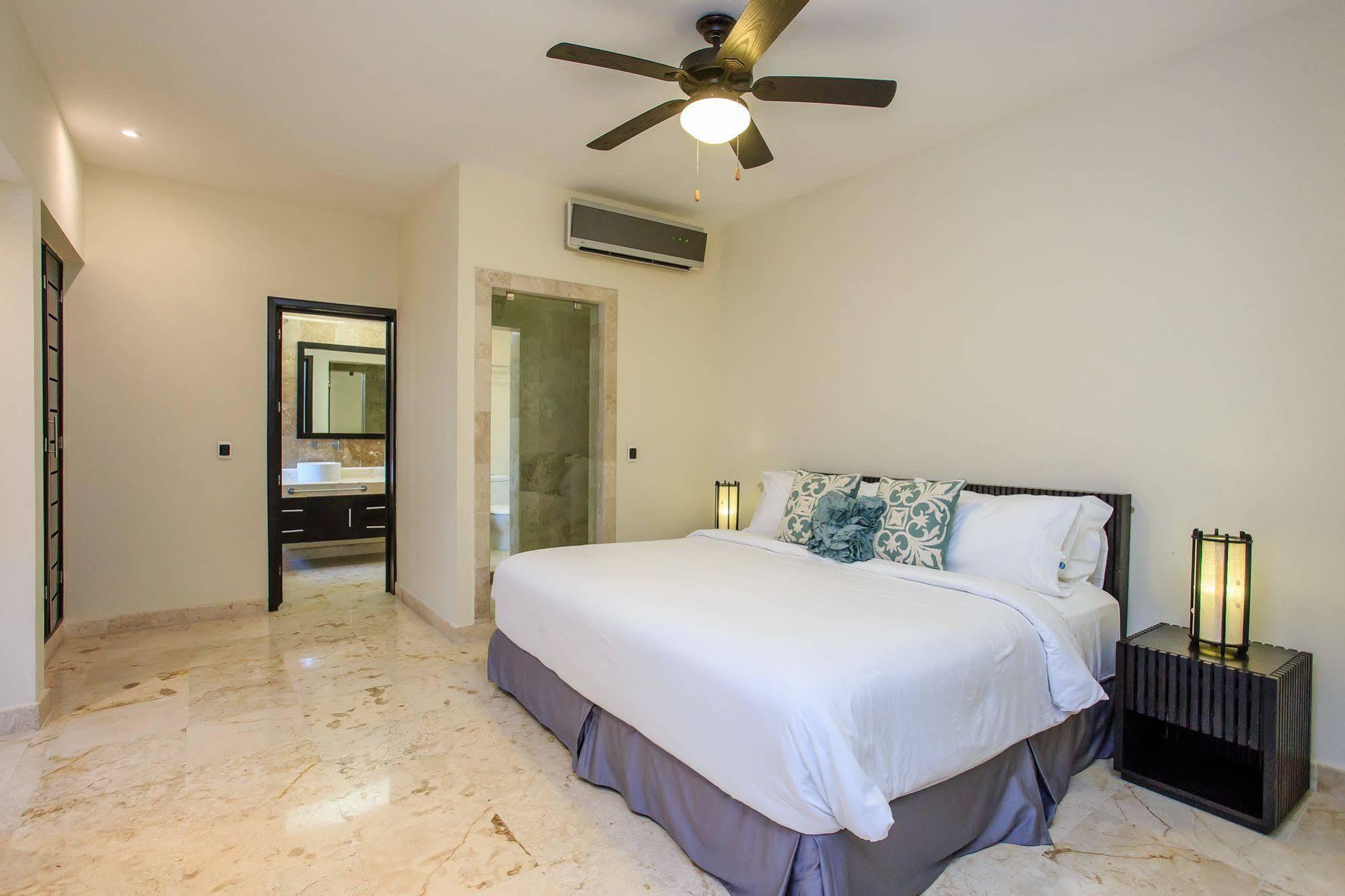 Residences El Faro, Surf 201 Playa del Carmen Bagian luar foto