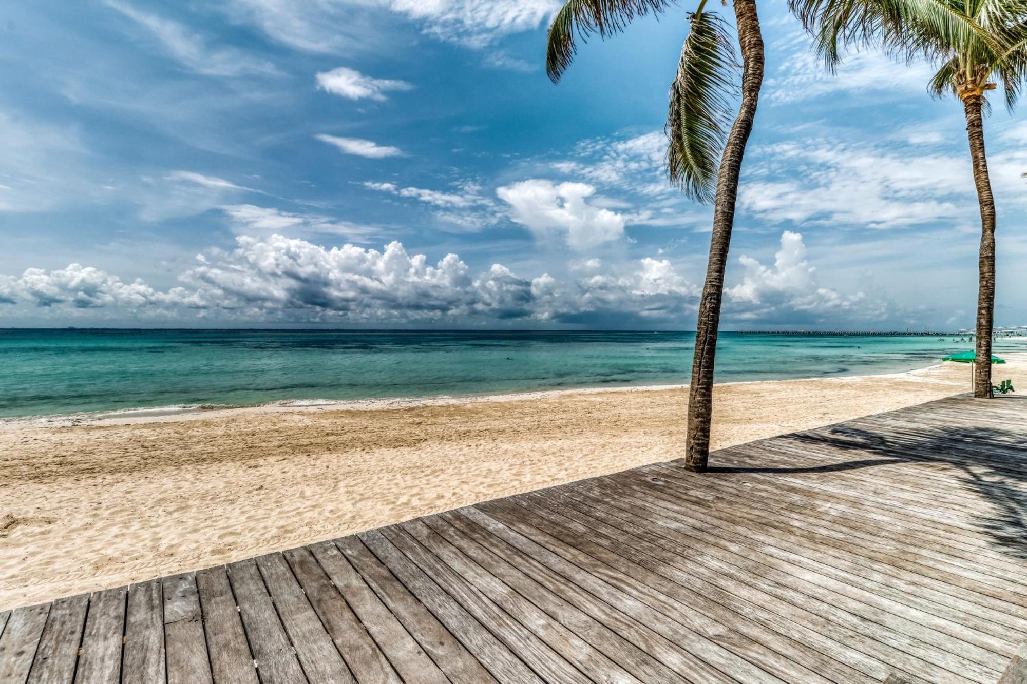 Residences El Faro, Surf 201 Playa del Carmen Bagian luar foto