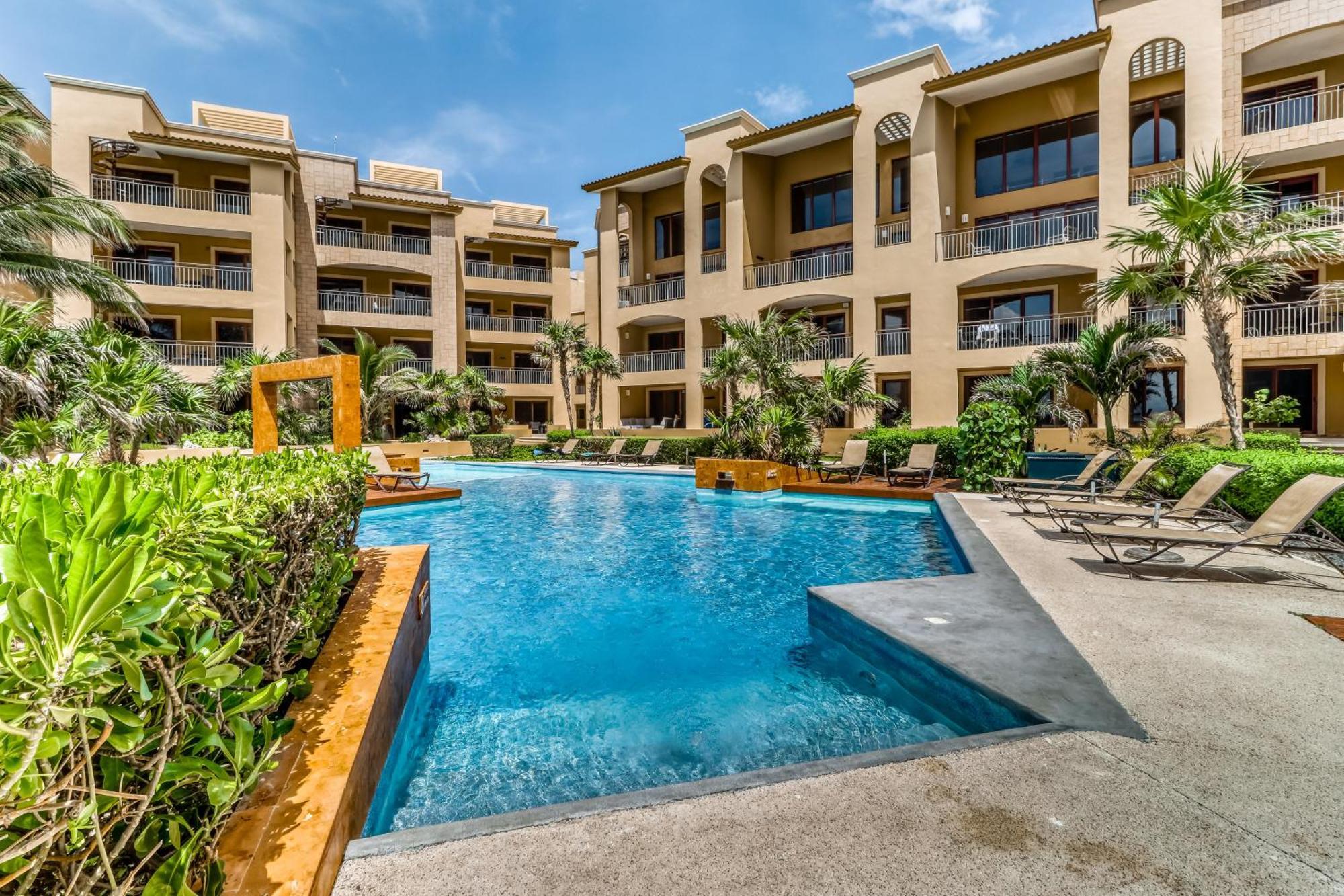 Residences El Faro, Surf 201 Playa del Carmen Bagian luar foto
